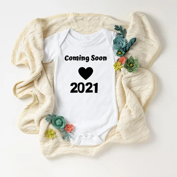 1pc Kūdikis Ateina 2021 Anouncement Šeimos Marškinėlius Kūdikiams Nauja Mama, Tėtis Tshirts Netrukus Preganant Viršūnes Tshirts Mados