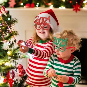1pcs Linksmų Kalėdų Taurės Kalėdų Senelis Kalėdų Medžio Sniego Nuotrauka Rekvizitai Kalėdų Dekoracijos Kalėdų Dovanos Naujųjų Metų 2021 Akiniai