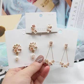 2019 Korėja Naujo Dizaino bižuterijos Elegantiškas Saldus Spalva Shell Gėlių Auskarai Gėlavandenių Perlų Kristalų Auskarai moterims