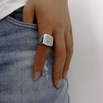 2020 Asmeninį Inicialai Žiedas Vyrams Milžiniškus Dviratį Nerūdijančio Plieno Vyrų Žiedą Graviruoti Raidės, Simboliai Individualų Juvelyriniai dirbiniai