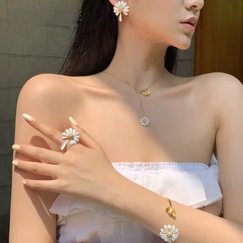 2020 Naujas Klasikinis Baltas Daisy Gėlių Auskarai Mados Pietų korėjos moterų papuošalai Paprasta ladie gėlės žiedlapis Auskarai tendencija Auskarai