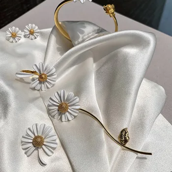 2020 Naujas Klasikinis Baltas Daisy Gėlių Auskarai Mados Pietų korėjos moterų papuošalai Paprasta ladie gėlės žiedlapis Auskarai tendencija Auskarai