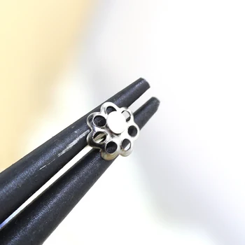 500pcs/Daug 6mm Tuščiaviduriai Gėlių Metalo Filigranas Prarasti Metalinės Briaunos gaubtai auskarai mados 