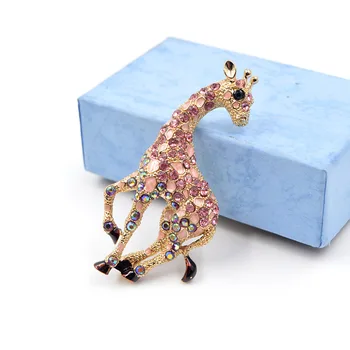 CINDY XIANG kalnų krištolas derliaus žirafa sages moterims bižuterijos mielas gyvūnų sagė pin 3 spalvas pasirinkti naujųjų metų dovana