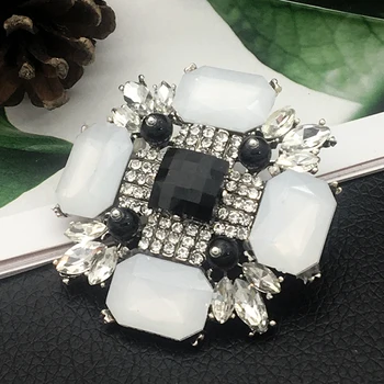 Earofcorn Puošnus Kryžius Sagė Spalvingi Putojantis Smulkiai Briaunoti Multi Akmuo, Kristalai & Black Diamante Cirkonio