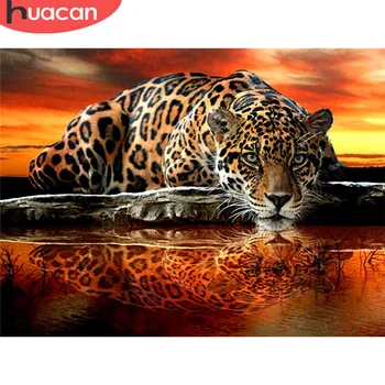 HUACAN 5d Visiškai Gręžimo Aikštėje Diamond Tapybos Gyvūnų Diamond Siuvinėjimo Leopard Nuotrauką Strazdų Namų Dekoro Deimantų Meno