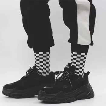 Korėjos Funky Šaškių Harajuku Tendencija Pavasario Unisex Kojinės Geometrinis Languotas Kojines Vyrų Hip-Hop Medvilnės Streetwear Naujovė Kojinių