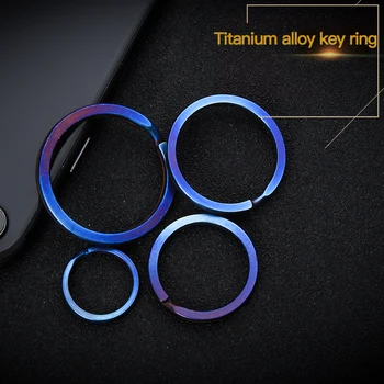 Mėlyna titano lydinio raktas, žiedas, raktų žiedas