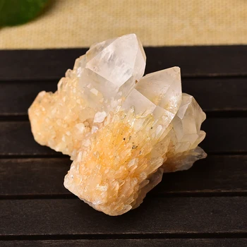 Natūralių Kvarco Balta Aišku Kristalų Sankaupos Gydomųjų Akmenų Kristalų Taško Pavyzdys Namų Puošybai Raw Kristalai Minerales