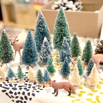 Pranešk Apie Netikrą Pušis Mini Dirbtinės Kalėdų Eglutės Mini Sizalio Medžio Miniatiūrinė Eglutė Kalėdų Šalis Foto Prop Kalėdų Ornamentu