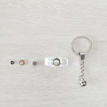 Šviesos keychain Automobilio Raktų Grandinės Žiedas krištolas Automobilio Logotipas kristalų pakabukas, Žiedas paketų prižiūrėtojų raktinę