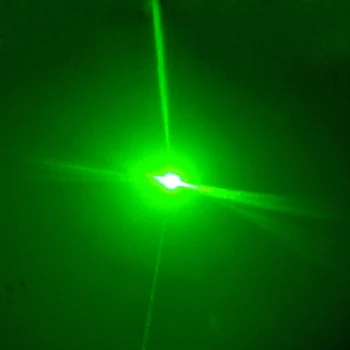 Žvaigždėtas 5mW 532nm Žalias Lazeris Pen Žvaigždžių Lazerinė Rodyklė Su Debesų Putojantys Žvaigždės Žibintų Laiko Tunelį Modelis Lazer Ne Baterija